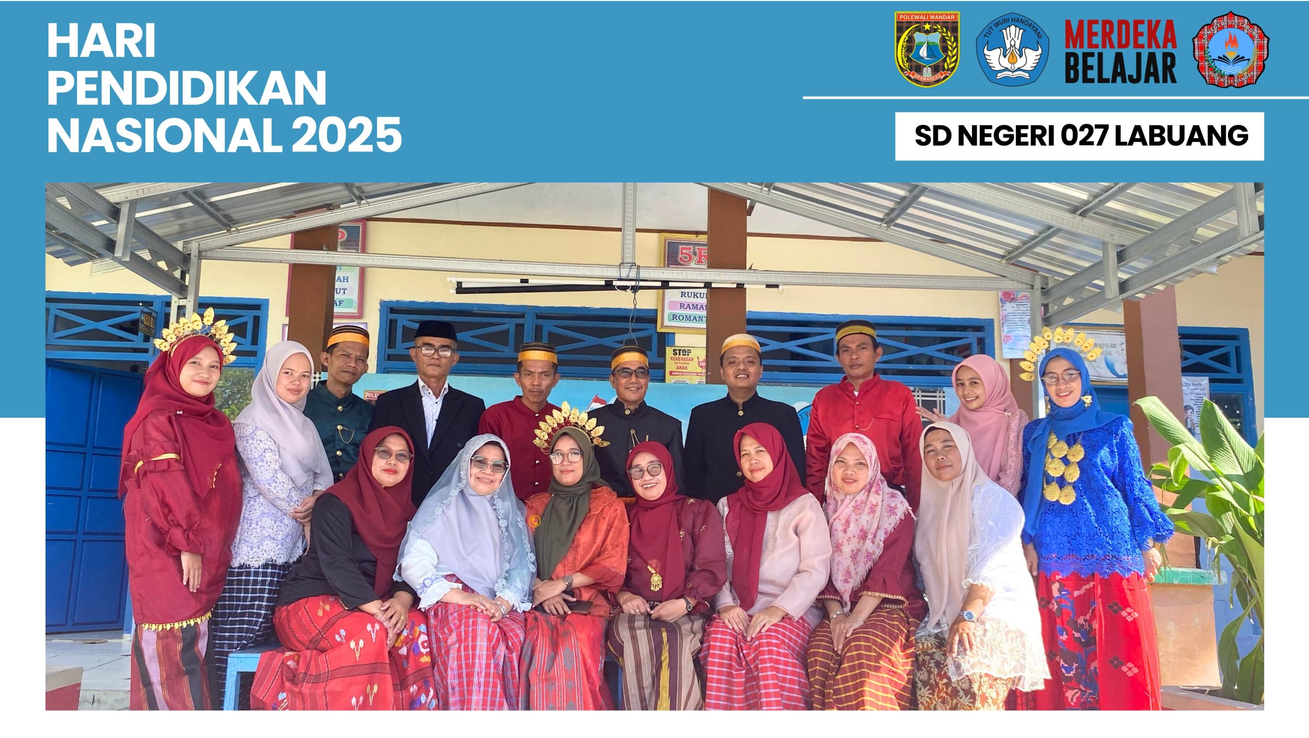 Wujud Cinta Budaya, Guru dan Siswa SDN 027 Labuang Kenakan Pakaian Adat di Hari Pendidikan Nasional 2025